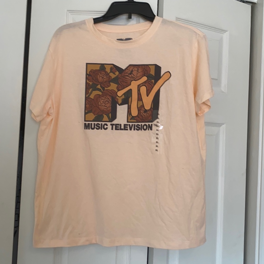 MTV tee shirt. Size XL